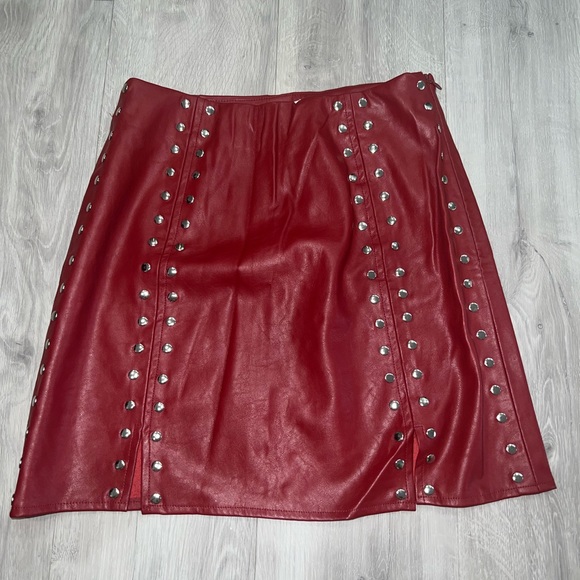 ‼️SOLD DO+BE Red Faux Leather Studded Mini Skirt - Picture 3 of 5